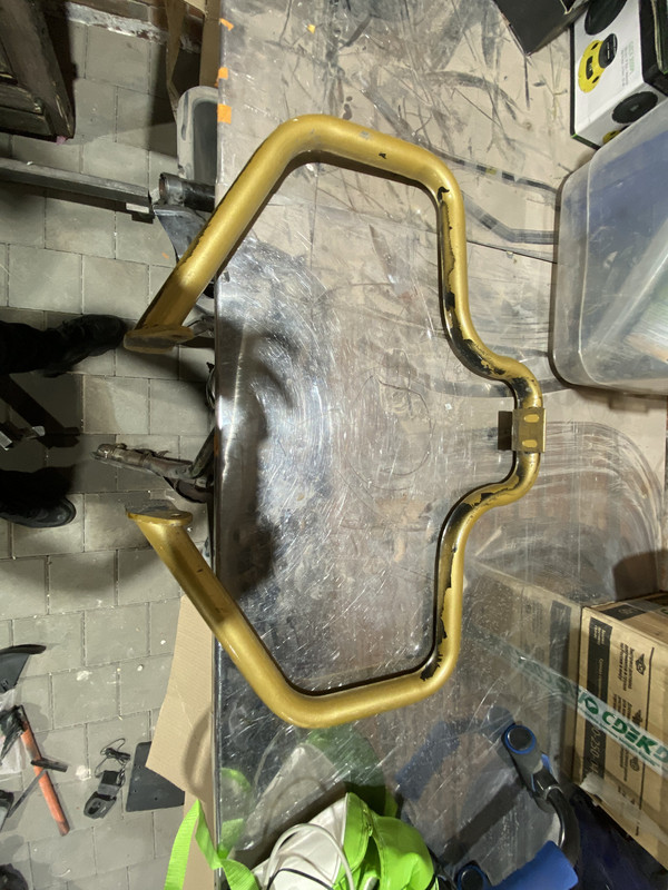 997E553A-9FFE-4DD5-9753-F2FE9CF0A0AA