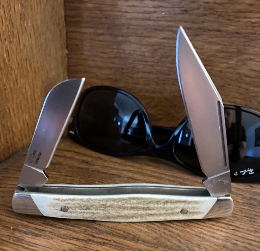 C8F87364-D71A-4657-8B75-35CF40D9BCF8