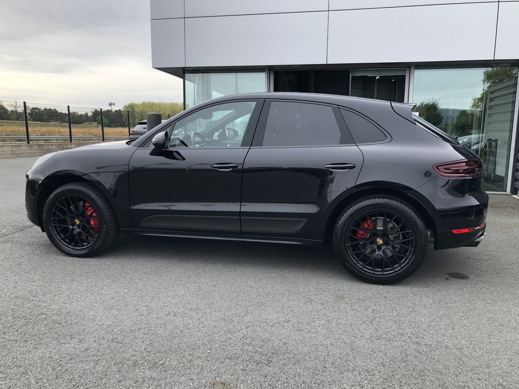 0B3EAB64-037C-482B-A81E-49FAB087FC17