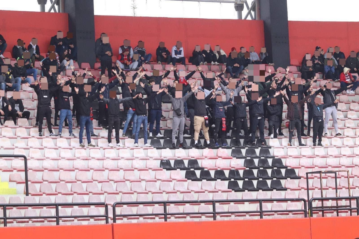 A39B79B1-C7FB-421F-BC80-8E679066F330