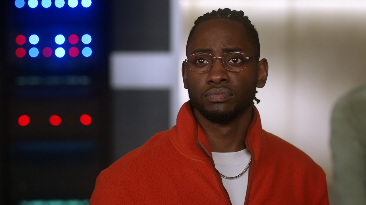 The.Flash.S08E17.Keep.It.Dark.1080p.10bit.AMZN.WEB-DL.DDP5.1.HEVC-Vyndros.mkv_snapshot_37.35_[2022.0