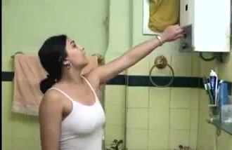 [Image: MILF-masturbating-in-the-shower-Super-Ho...ion-02.jpg]