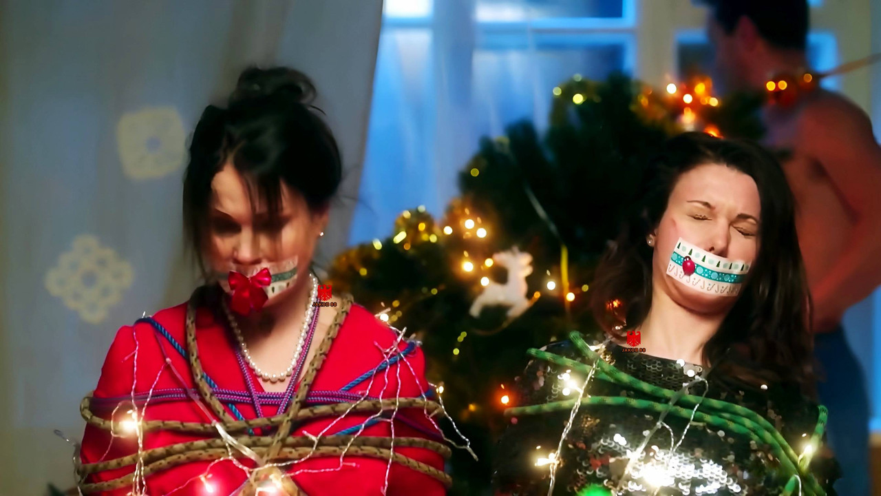 Irina Cherichenko, Aleksandra Ursulyak 11 - Devushka s Kosoy 2017