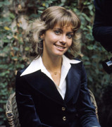 Olivia-Newton-Johnon-mc82