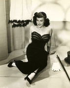 paulette-goddard-mc61