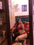 photo 6212759911695846610 y