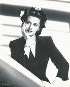 rhonda-fleming-c34