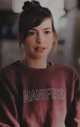 Anne Hathaway 8