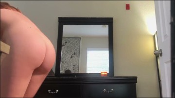 [Image: Voyeur62395101851.jpg]