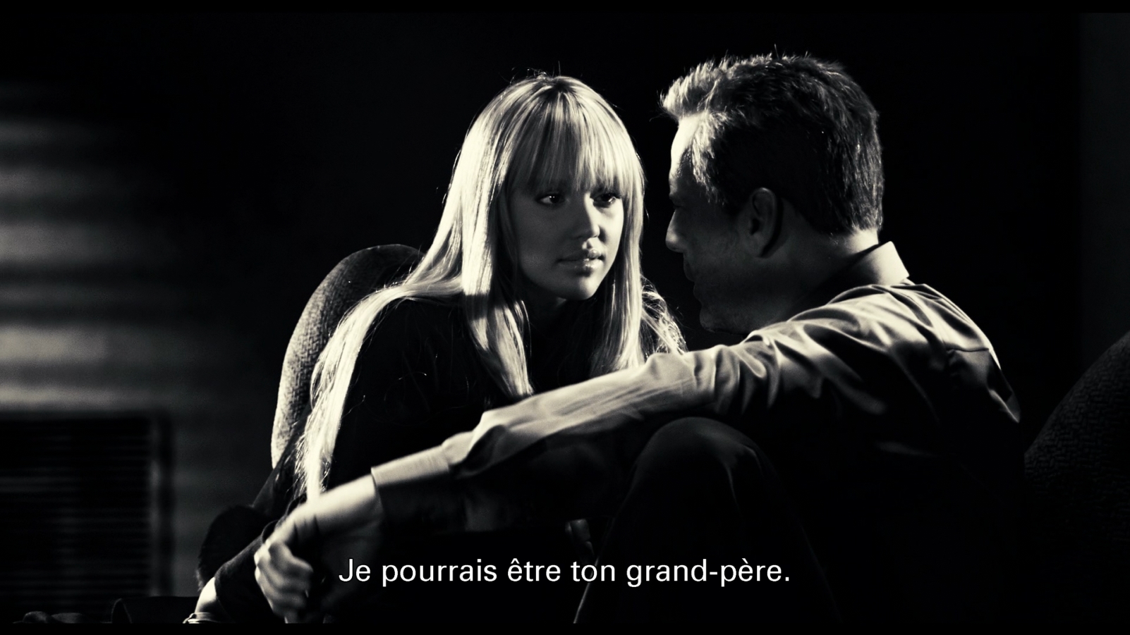 [Image: SIN-CITY-FR-REMUX-t00-mkv-snapshot-01-44-07-078.jpg]