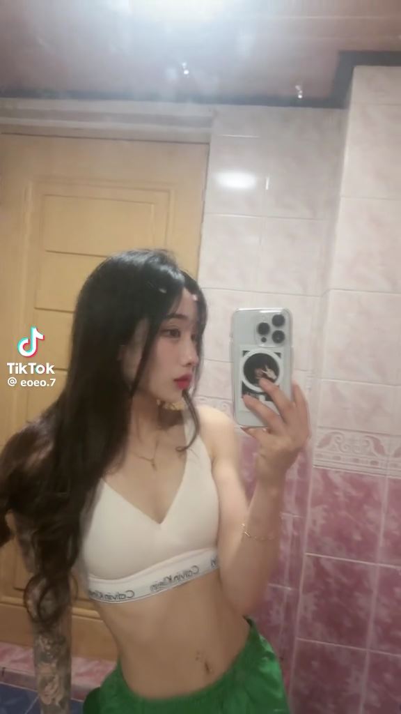 6hv-Xz-K2-Y-8caa31fd9d2c3efda7a054978d3fe551e8caef15-mp4-000000867