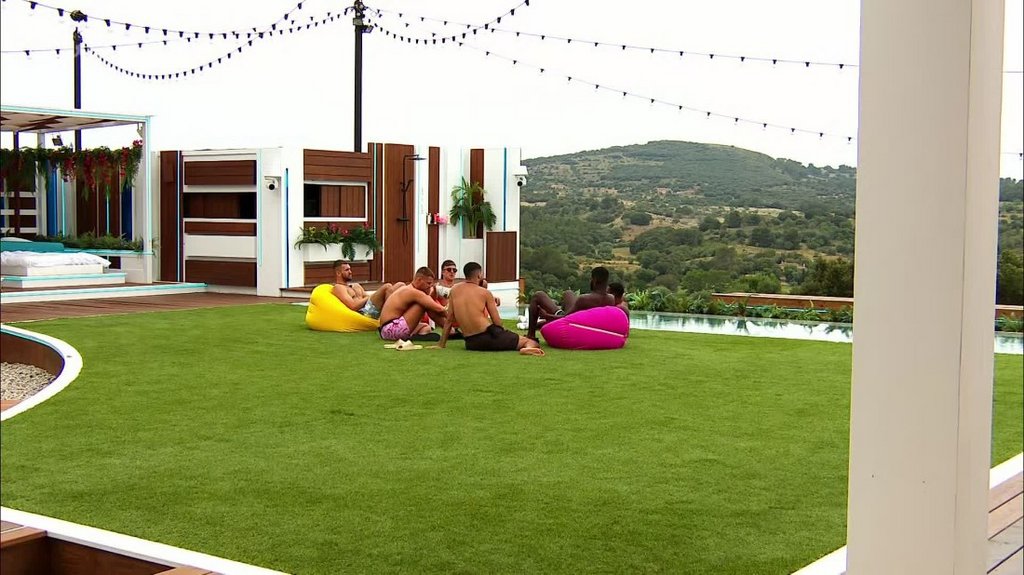 [Image: sby0e8an6da8.jpg]