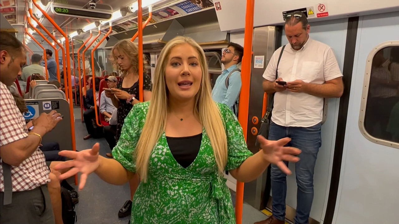 ITV News London_20220719_18001830.ts_snapshot_10.05.622