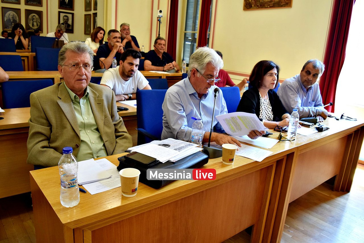 ΔΗΜΟΤΙΚΟ ΣΥΜΒΟΥΛΙΟ 14.5DSC_0341