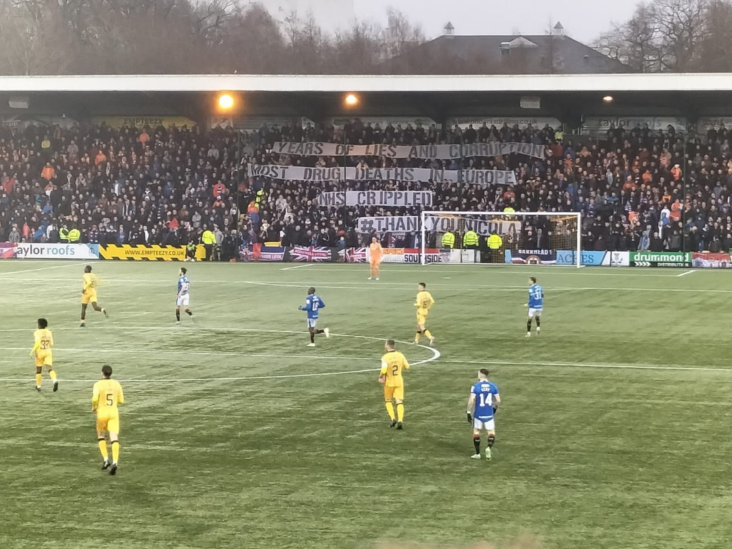 UB BANNER AT LIVINGTSON 3f4d8d5e-184b-4135-9756-9b817abc0c3a