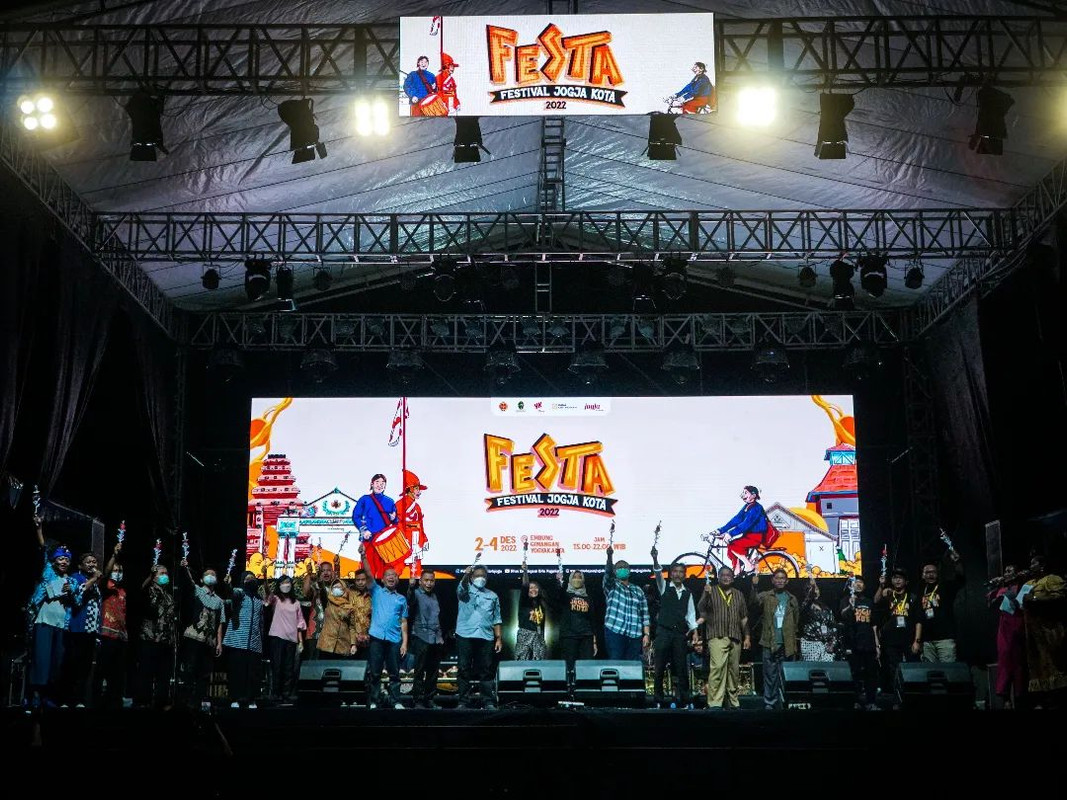 Kemriahan Festival Jogja Kota 2022, jadwal acara malam puncaknya bakal dimeriahkan The Rain.