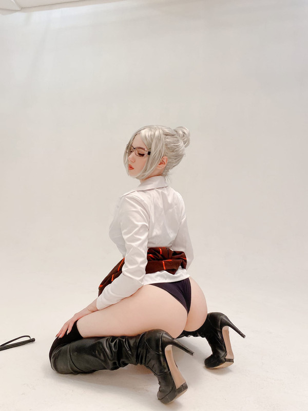 [Image: Alin-Me-Sh-34.jpg]