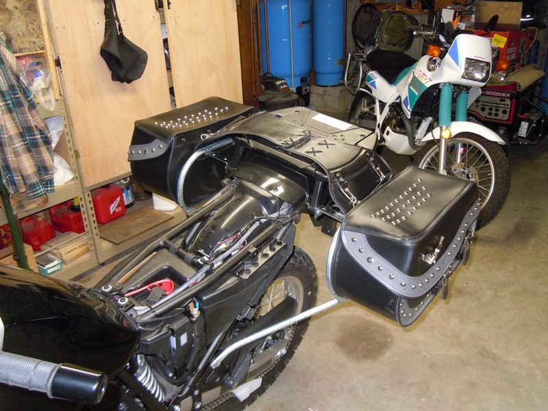 xt250 saddlebags
