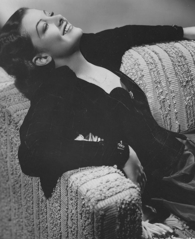 myrna_loy_mc31