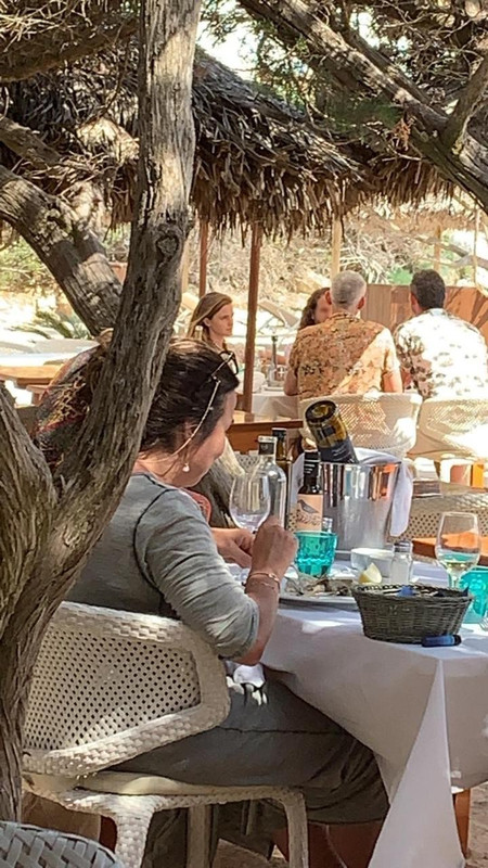 emmawatson-updates.com (1)