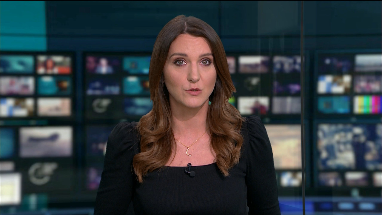 ITV Evening News_20201011_18301850.ts_snapshot_02.57.335