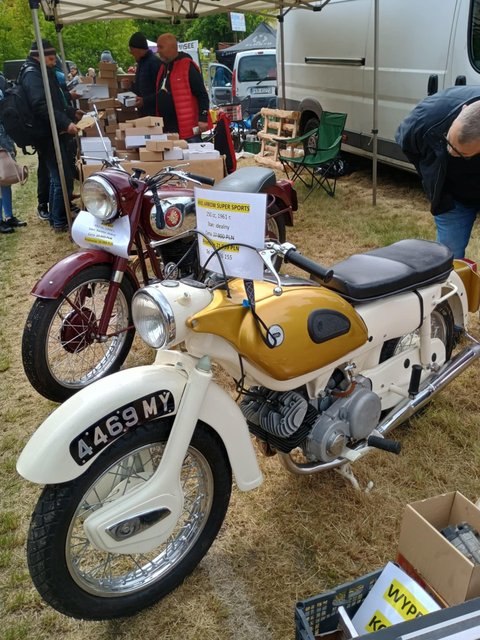 1c16242c-d991-40dc-8d23-59ad8501be2d