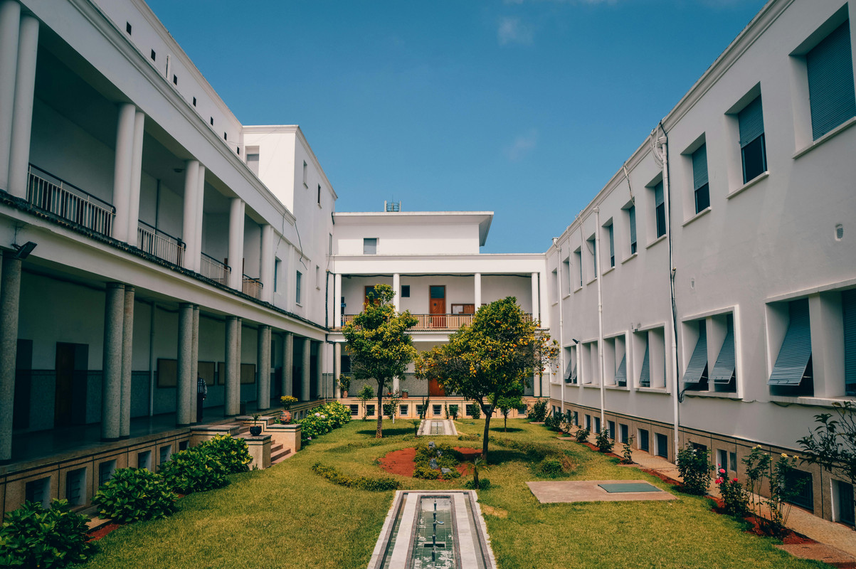 Foto Sekolah MBS