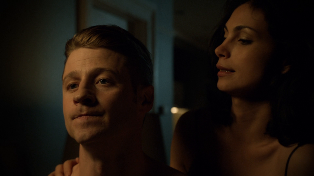 Gotham.S02E01.L.ascesa.dei.cattivi.1080p.BDRip.ITA.ENG.x264-BlackBit[screenshot 4]
