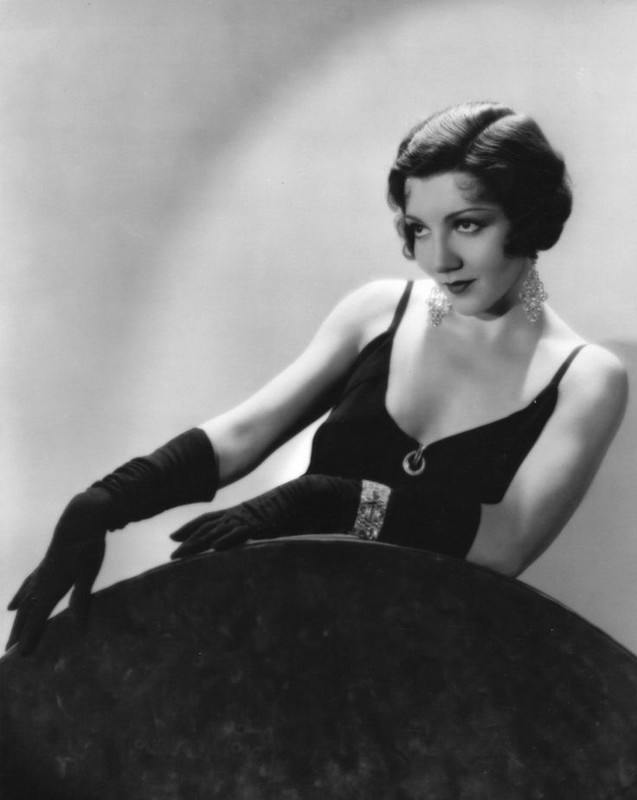 claudette_colbert_b63