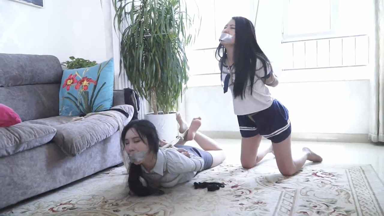 逍遥 定制剧情片家中劫·姐妹情深（下）吴晗vs夏炎.mp4_20200603_093534.391