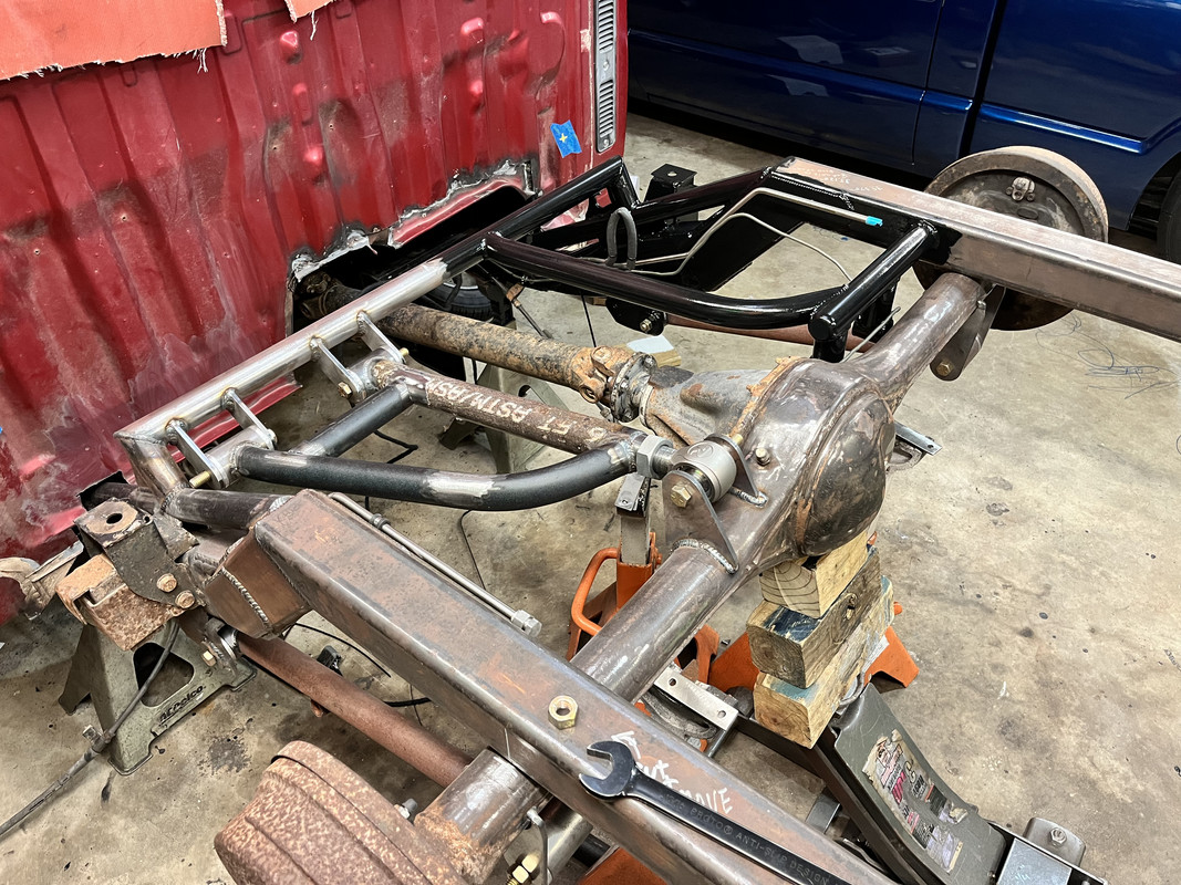 6B0429B4-D055-473E-A9DD-C12D3F43EA52