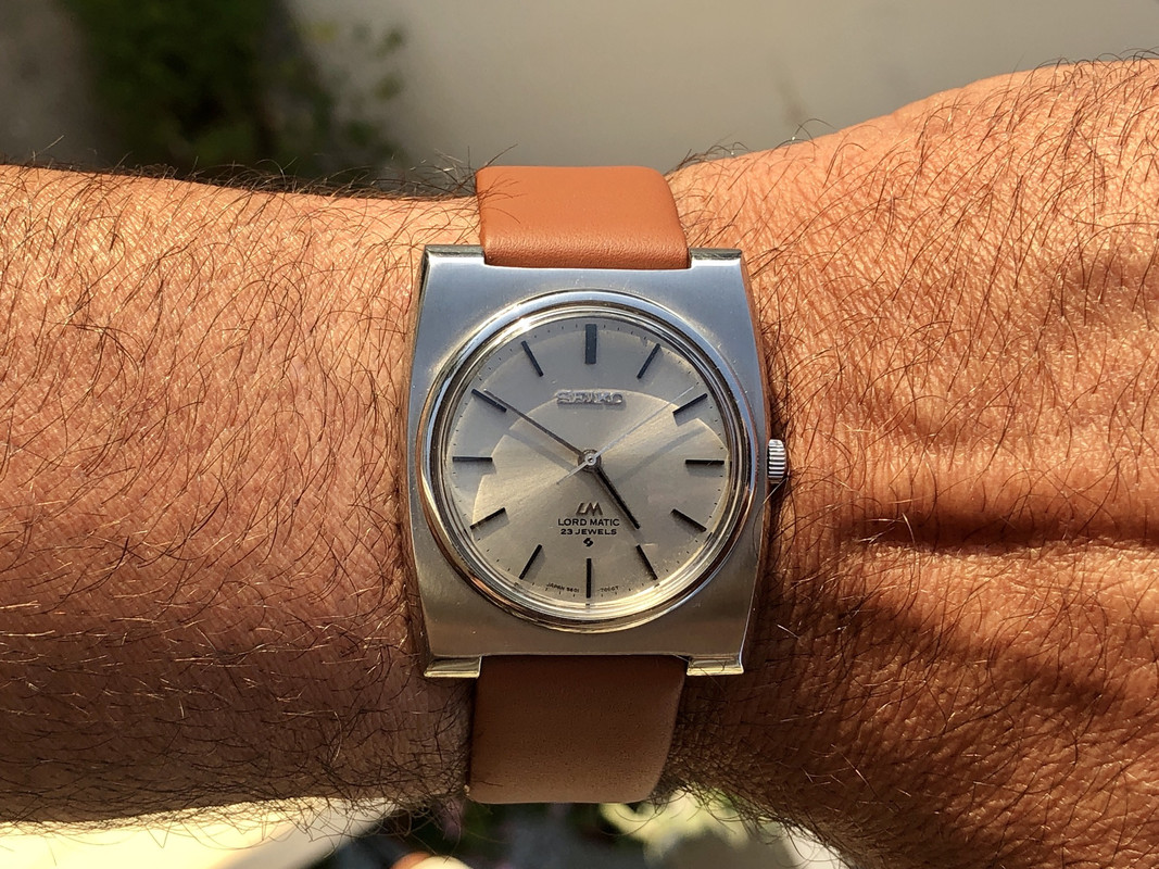 0E23C6F9-7D38-4CC9-BBBE-53104E2E7996