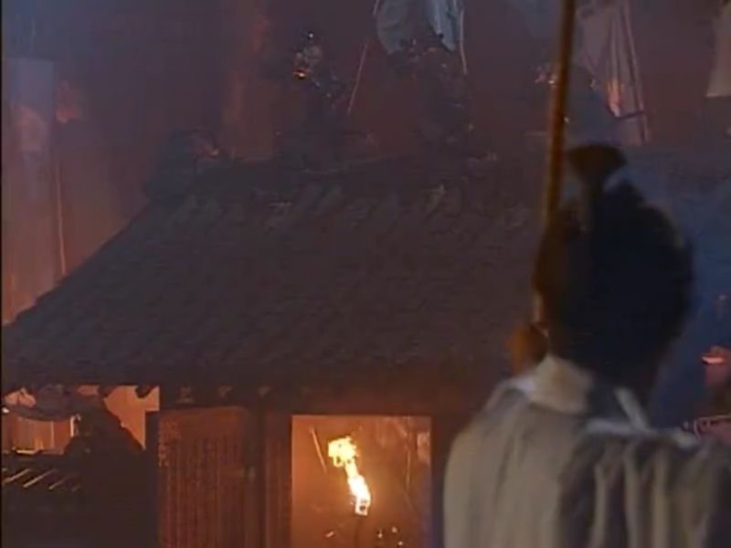 1582-6-mj-a7-30-ep-Honno-ji-35-taiga-Hideyoshi-1996