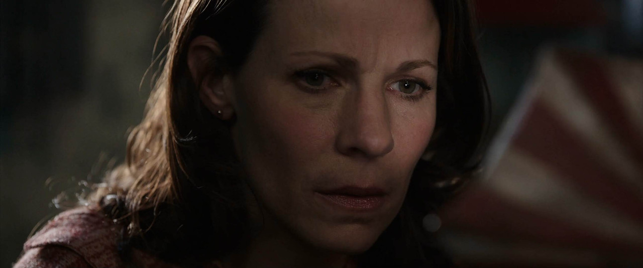 The Conjuring 2013 BluRay [Hindi + Tamil + English] 480p, 720p, 1080p ESub Screenshot