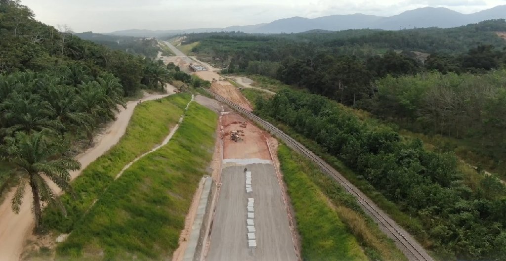 Gamuda Edtp ELECTRIFIED DOUBLE-TRACKING PROJECT of Malaysian Railway | Page 197 ...