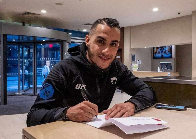 Янис Гемури подписа с UFC и дебютира в Париж