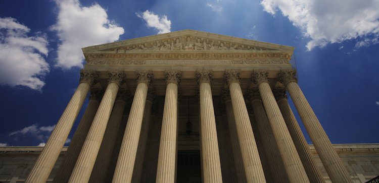 shutterstock-SCOTUS-building-sky