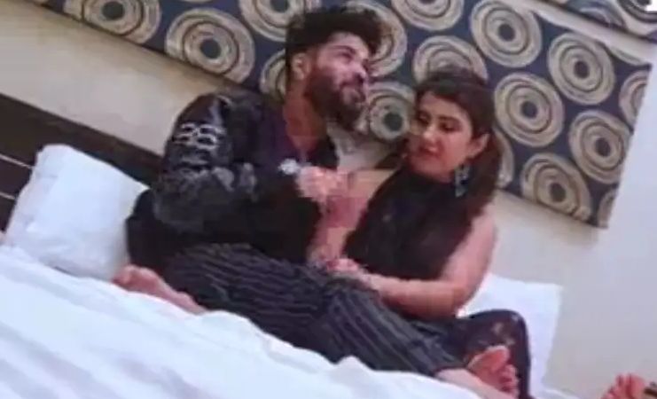 Desi sex video of hot Pakistani Muslim girl