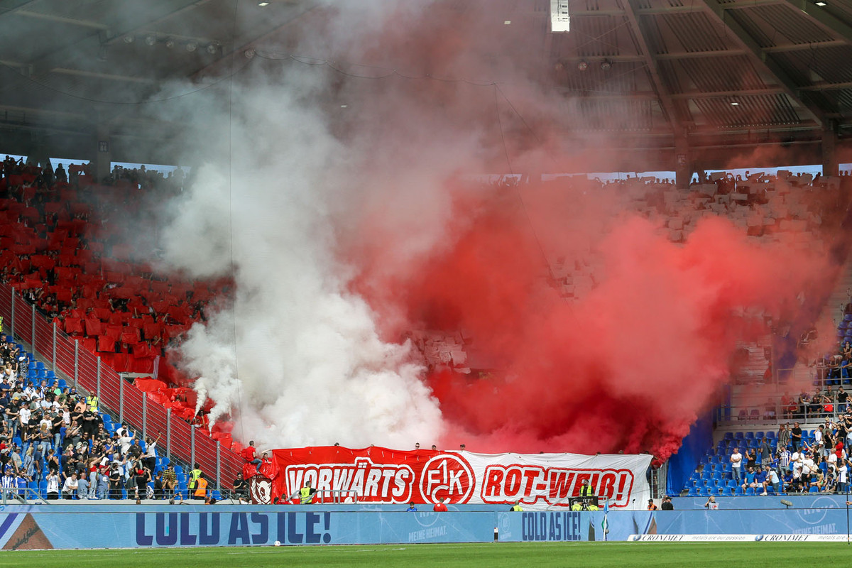 karlsruher-sc-1-fc-kaiserslautern-2-bundesliga-2023-2024-4
