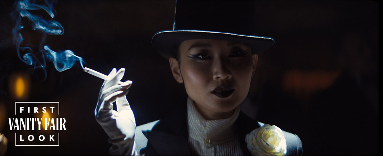 vf-exclusive-babylon-first-look-07.jpg