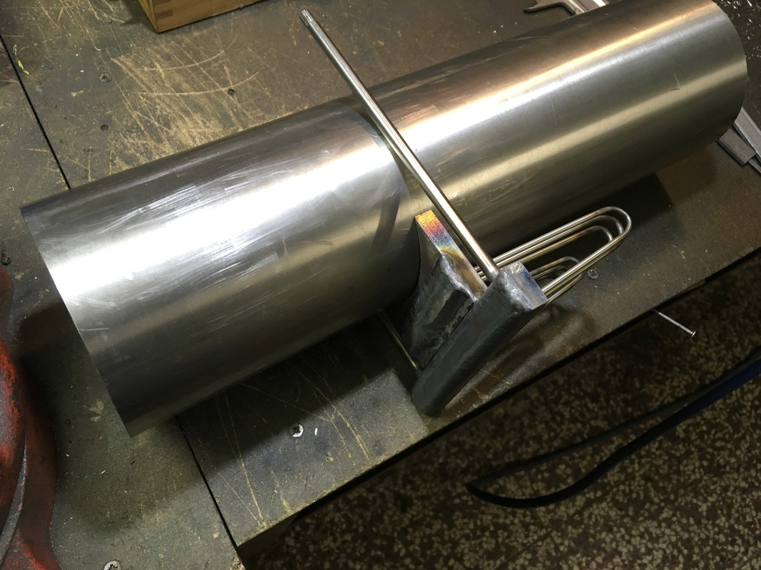 7AC32C2B-5A4B-44D9-97AE-62E614203C40