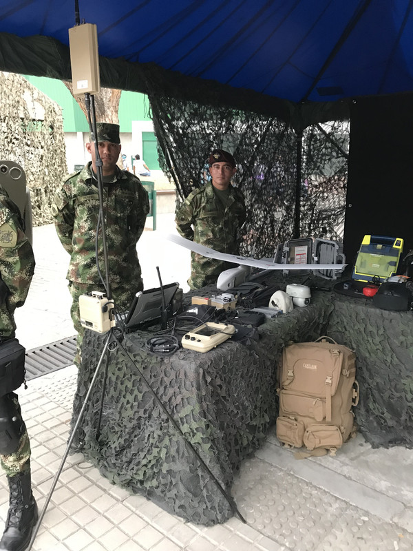 1E5E60CE-B664-4C98-BBDA-C772D6353CE3