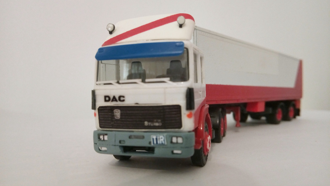 Macht (8095)