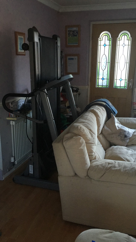 F6E4CE5E-124C-41DA-9A5C-DCF7F74DB042