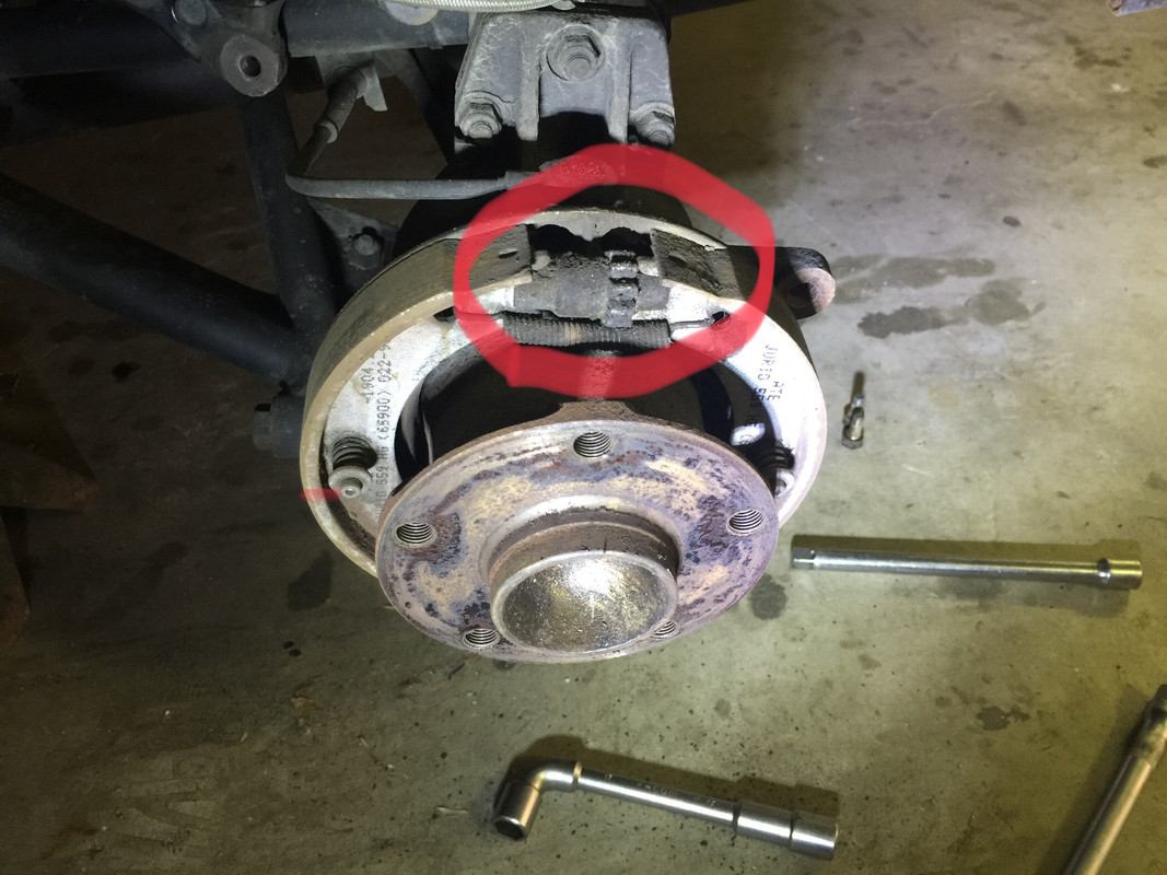 FF580F55-ED7B-4B9E-BF1C-4998358B7CC0