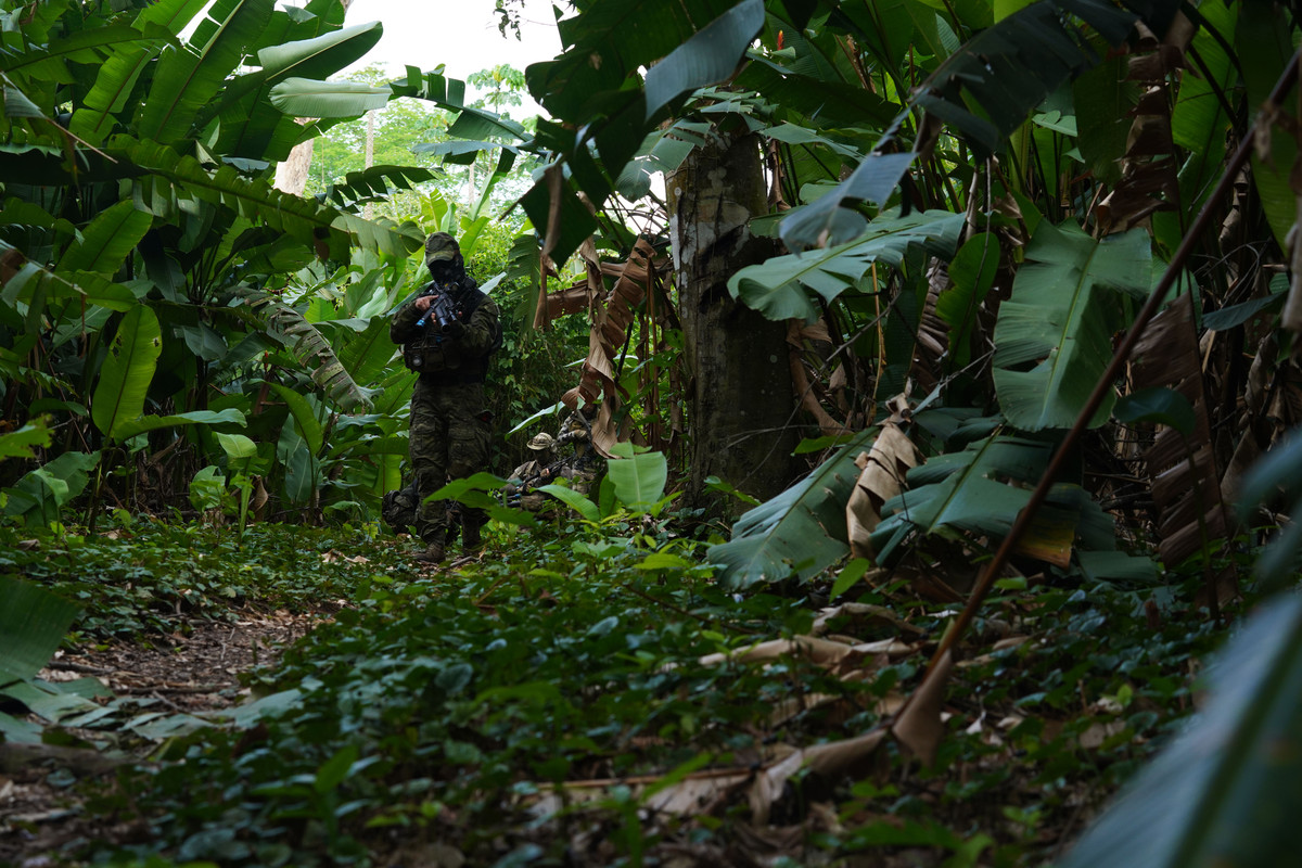 SEARCH AND RESCUE RELAMPAGO  (20)