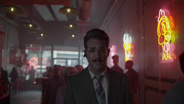 Mr.Robot.S03E01.Modalita.risparmio.energetico.BDRip.ITA.ENG.AAC.x264-BlackBit[screenshot 1]