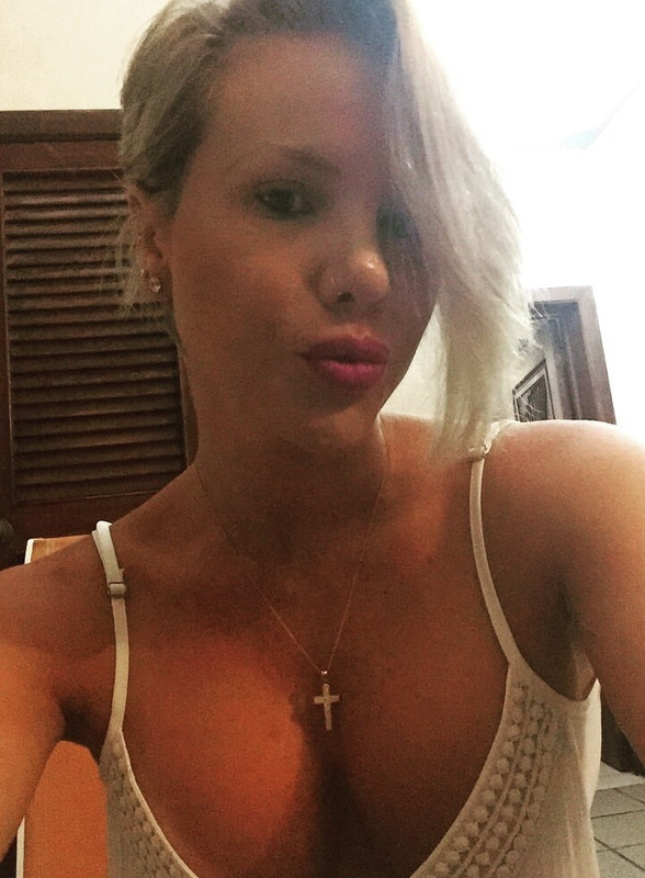 a (18)