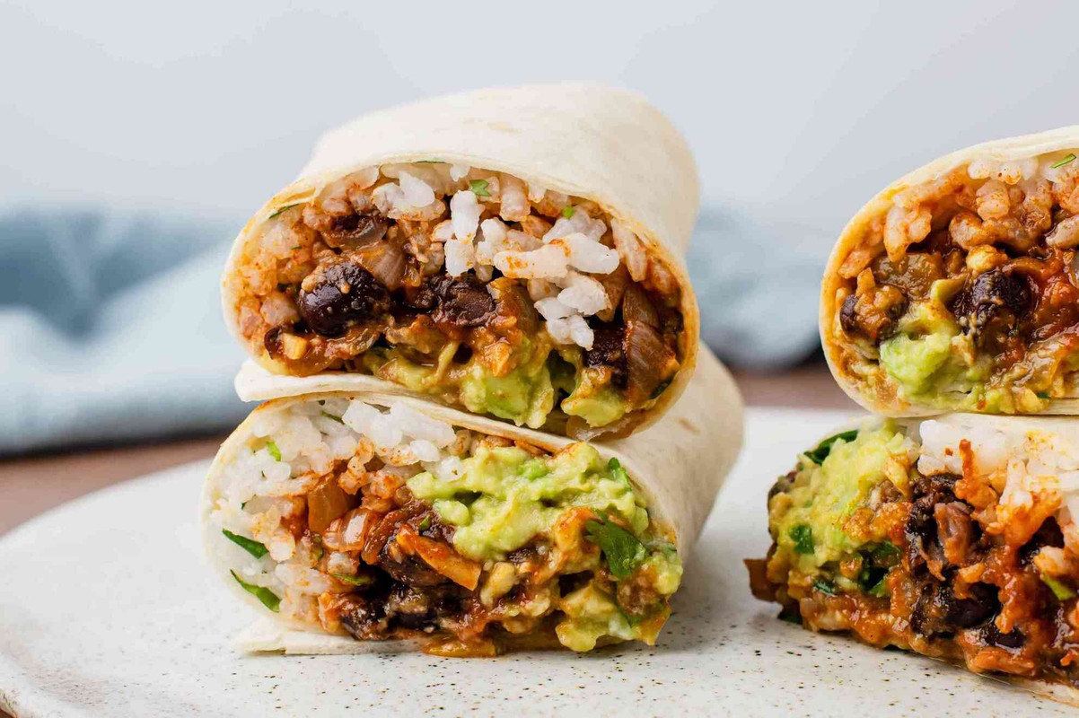 Burritos vegetarianos con frijoles, la mejor receta para comer saludable