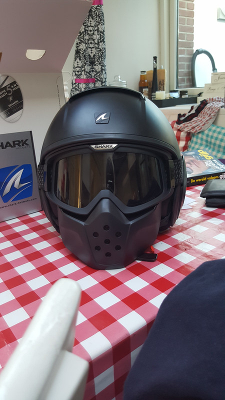 14768670068802040202698